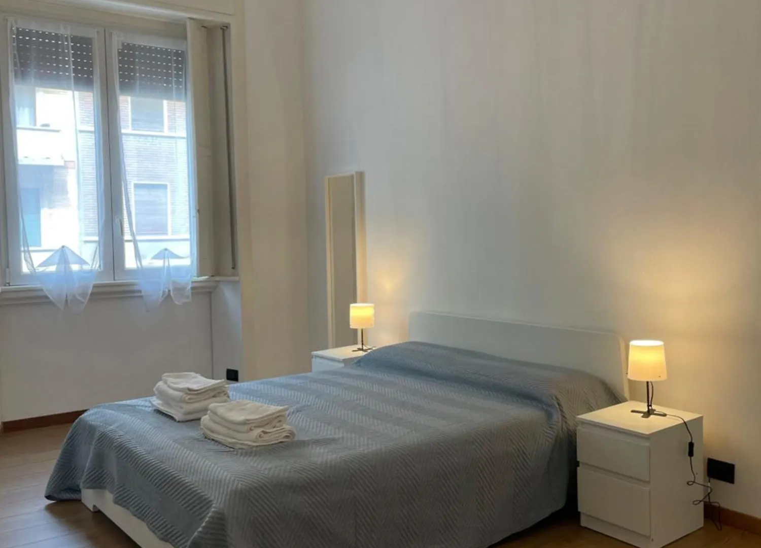 Bilocale Spazioso A Lambrate Milan