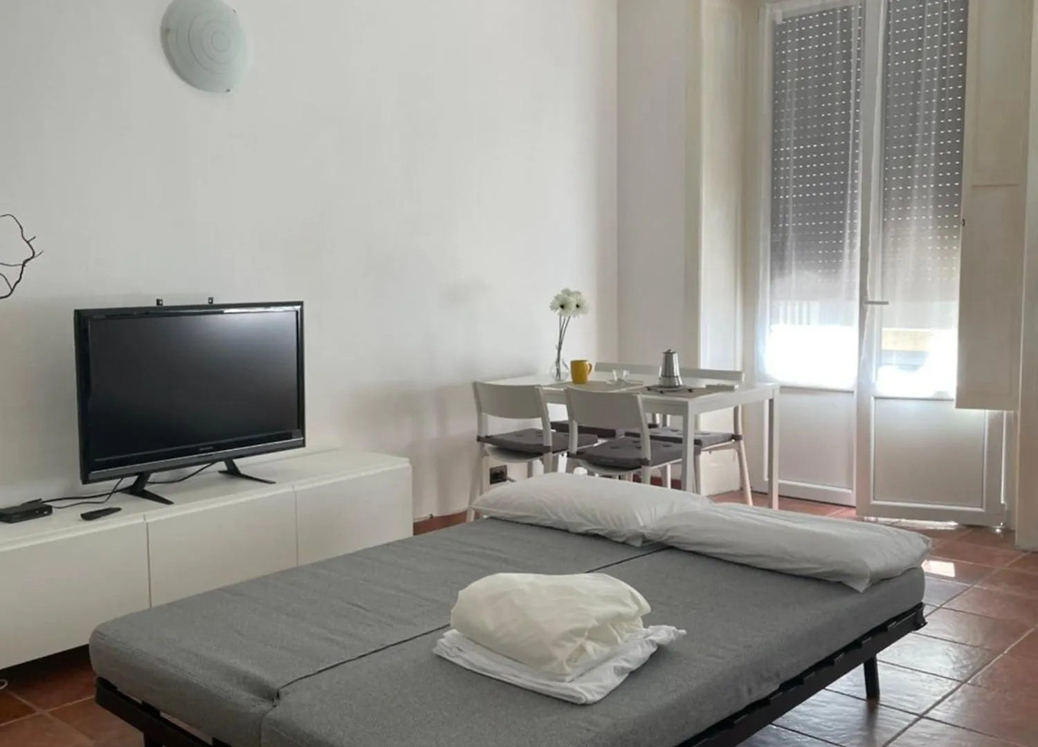 Bilocale Spazioso A Lambrate Milan Apartment